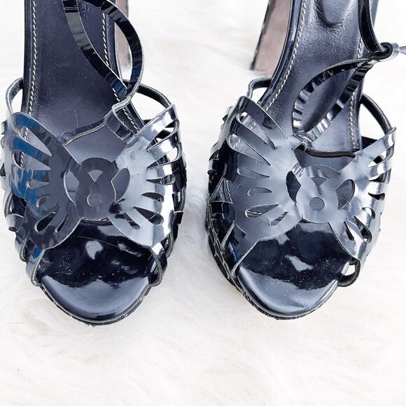 Sergio Rossi Black and Gold Textured Platform Sandals - Picture 6 of 11